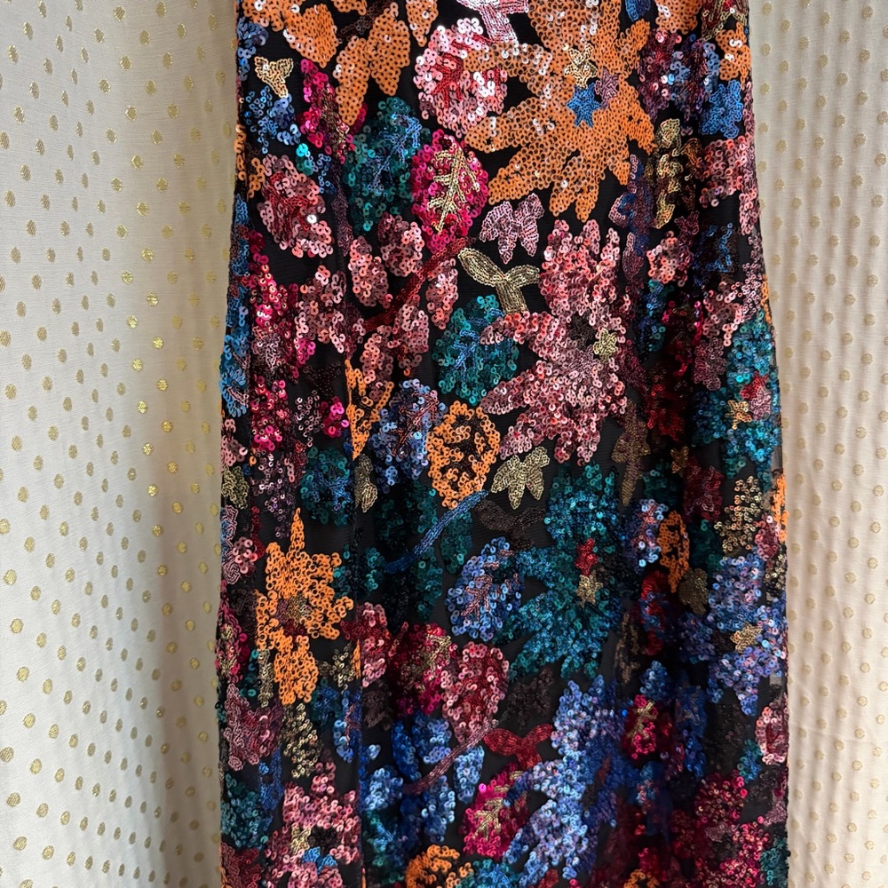 Johnny was ROSALI SEQUIN DRESS - Picture 6 of 6